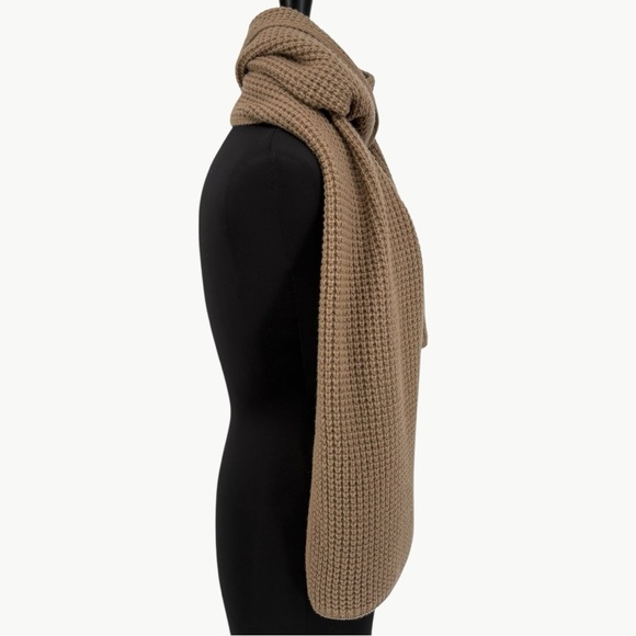Everlane The Waffle Knit Scarf 100% Wool | RWS Certified | One Size | Camel Tan - Picture 4 of 7